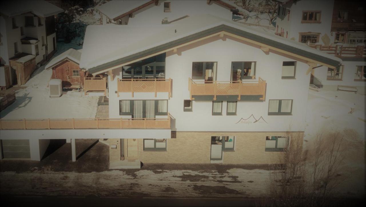 Arlalps Apart Pettneu am Arlberg Bagian luar foto